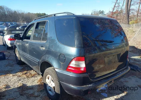 2000 Mercedes-Benz Ml 320 from USA, damaged, VIN 4JGAB54E0YA146627